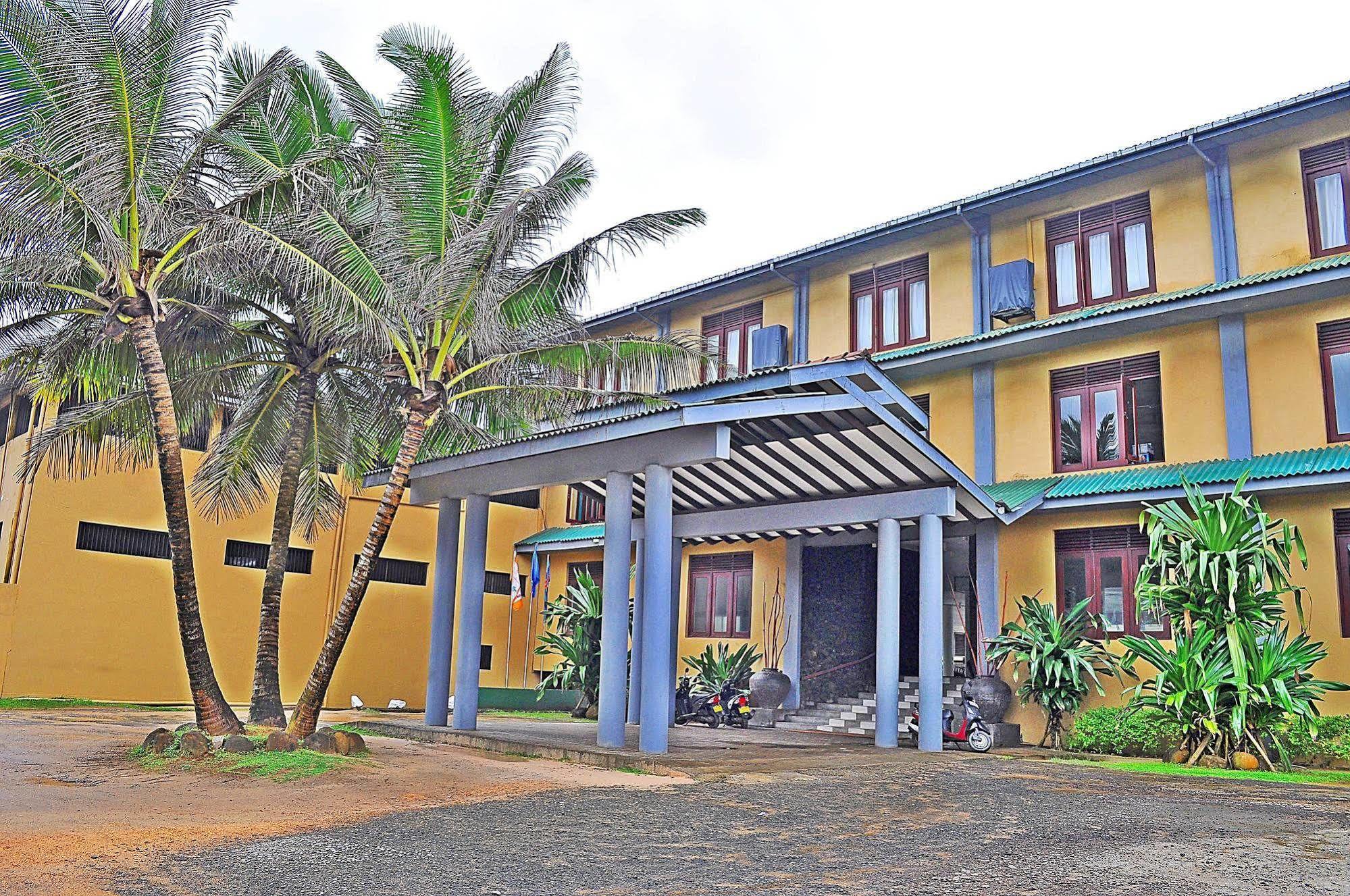 Club Koggala Village Ngoại thất bức ảnh